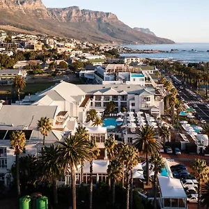 5* Hotel The Bay